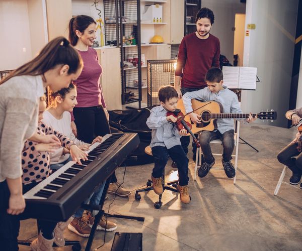 Noten lesen lernen: Kinder machen Musik