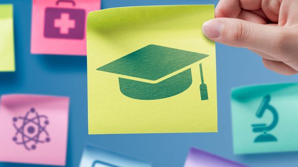 Fächerwahl Oberstufe: So unterstützen Sie Ihr Kind optimal bei der Weichenstellung für die Zukunft